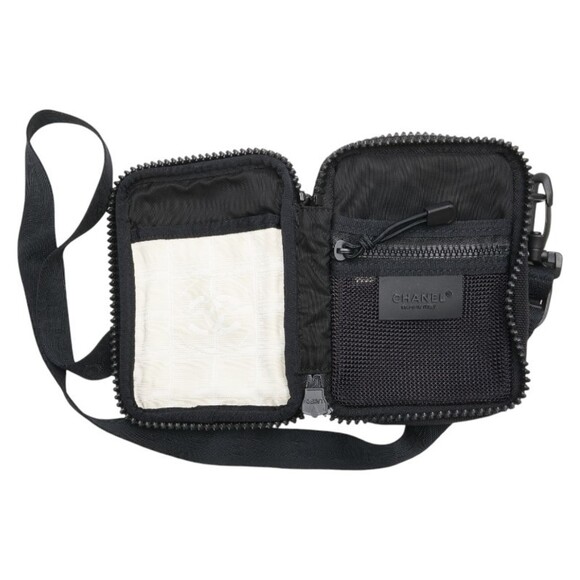 CHANEL Black Logo Pochette Shoulder Bag - Picture 5 of 14